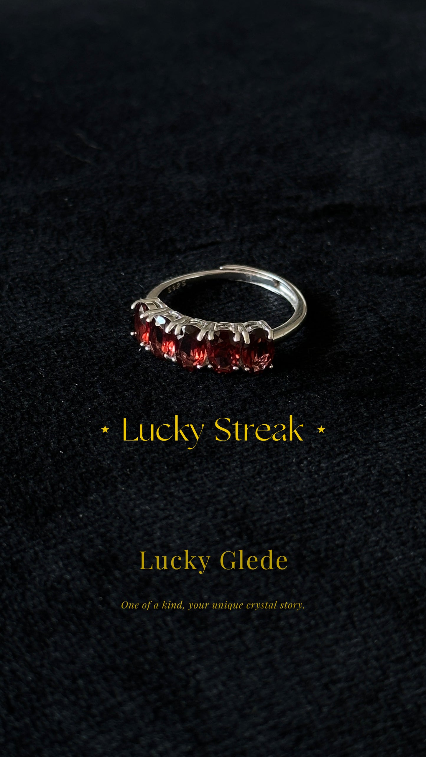 Trendsetter Garnet S925 Ring