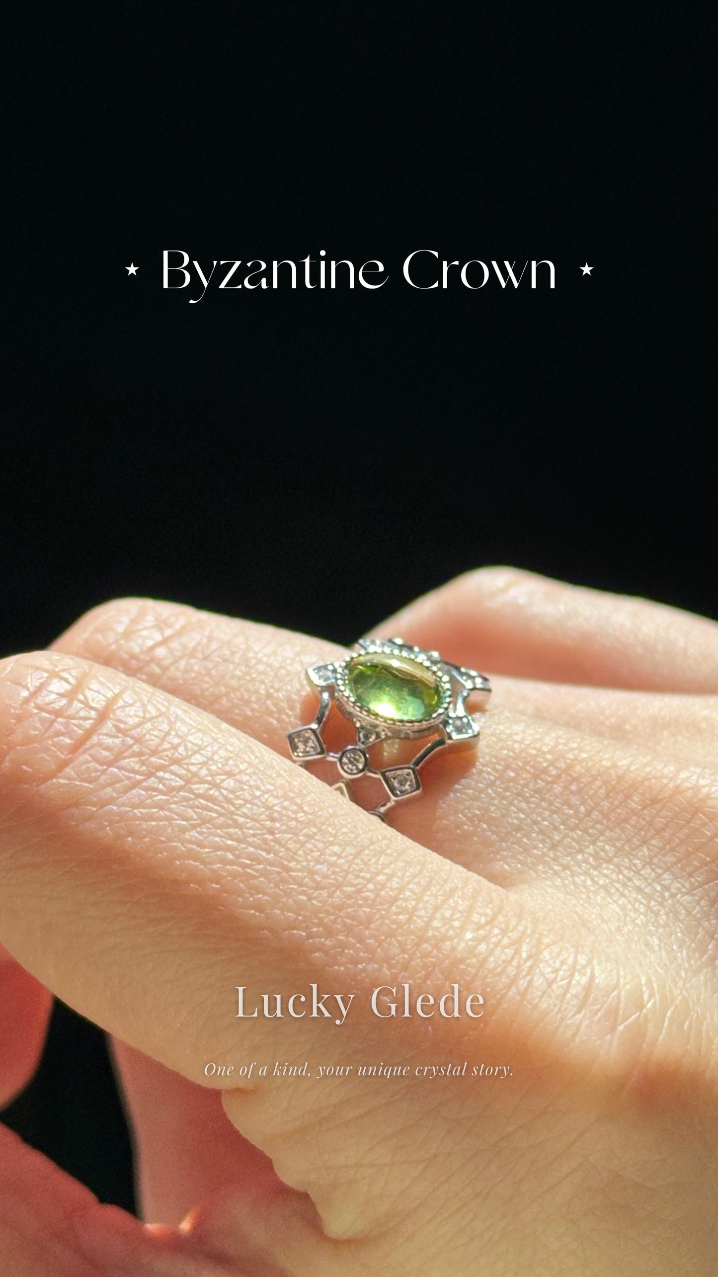 Vintage Charm Peridot S925 Ring