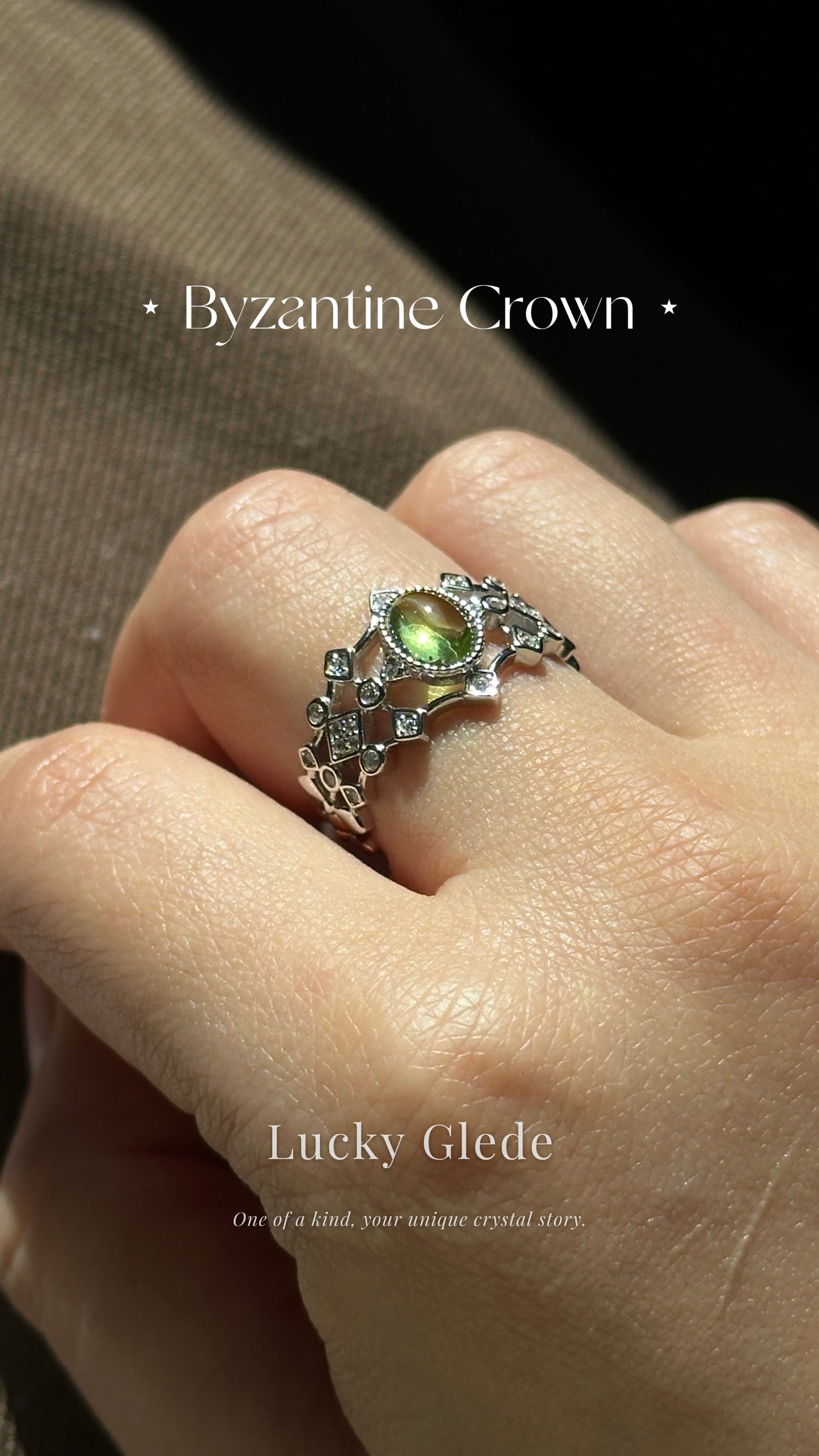 Vintage Charm Peridot S925 Ring