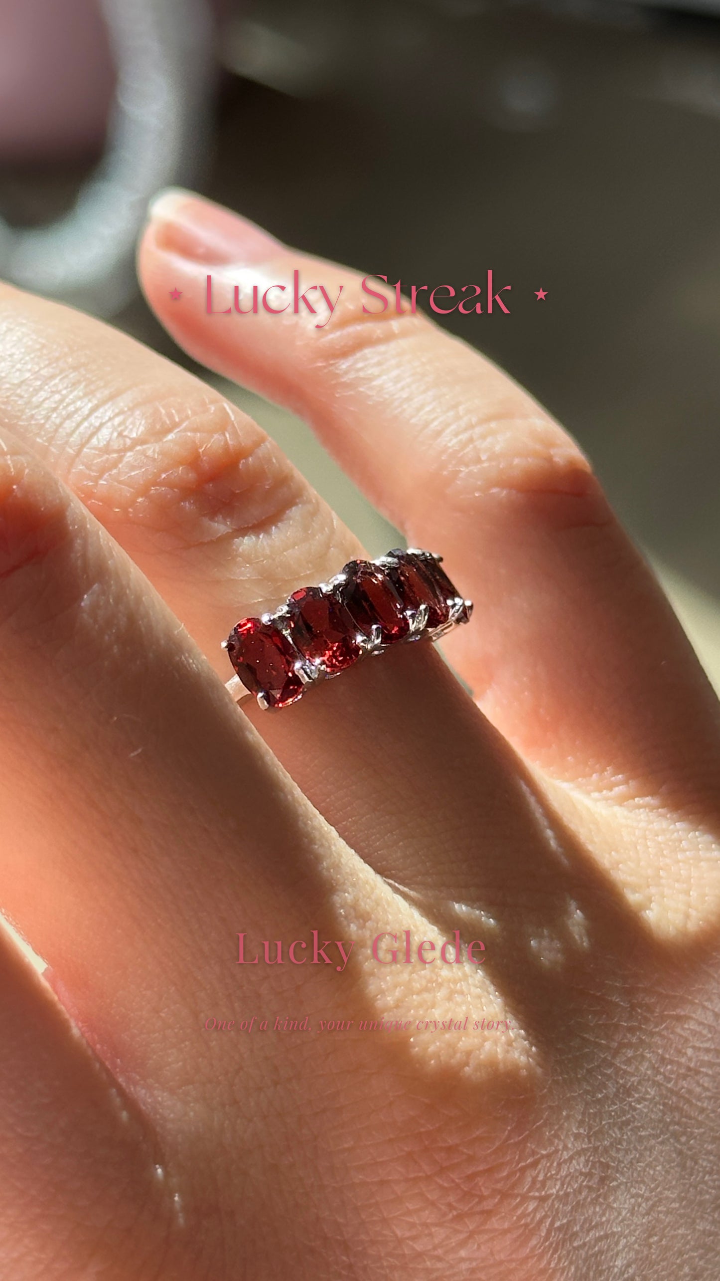Trendsetter Garnet S925 Ring