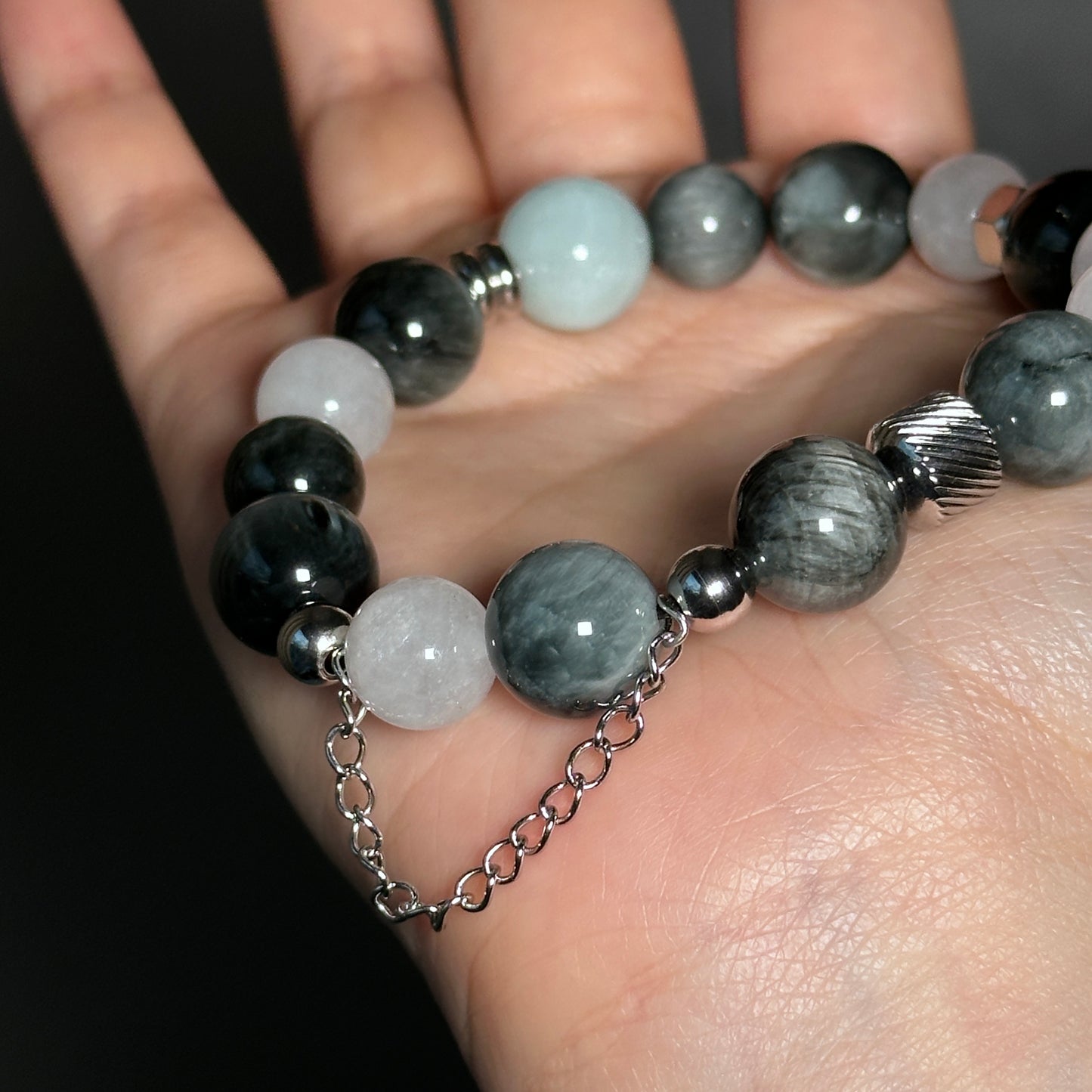 【Handmade】Hawk's Eye, White Agate, and White Jade Bracelet