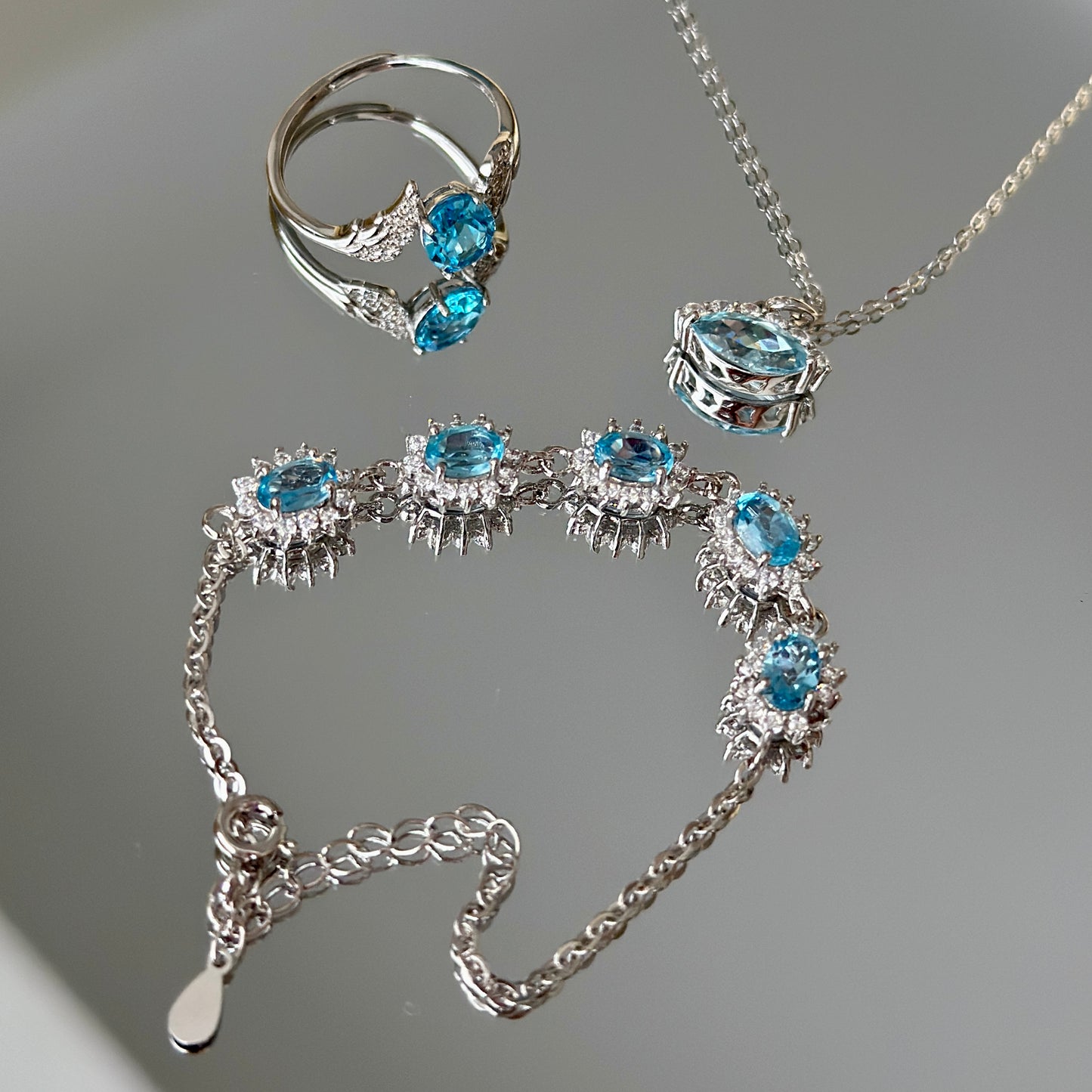 Natural Blue Topaz Jewelry Set