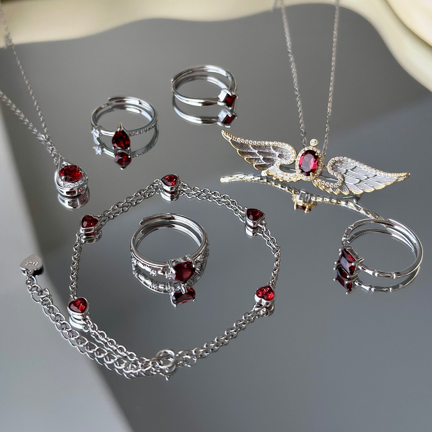 Natural Garnet Teardrop Silver Necklace