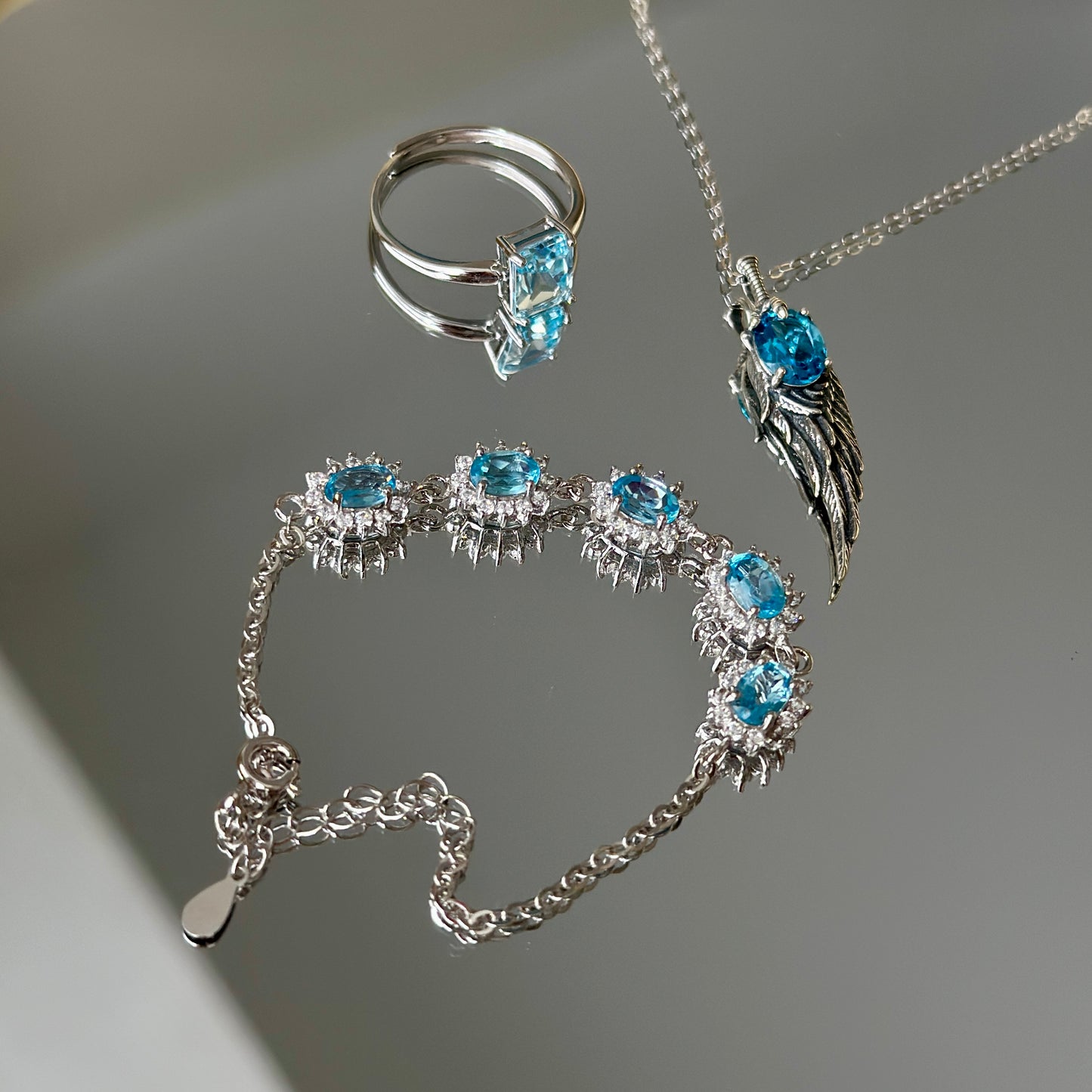 Natural Blue Topaz Jewelry Set