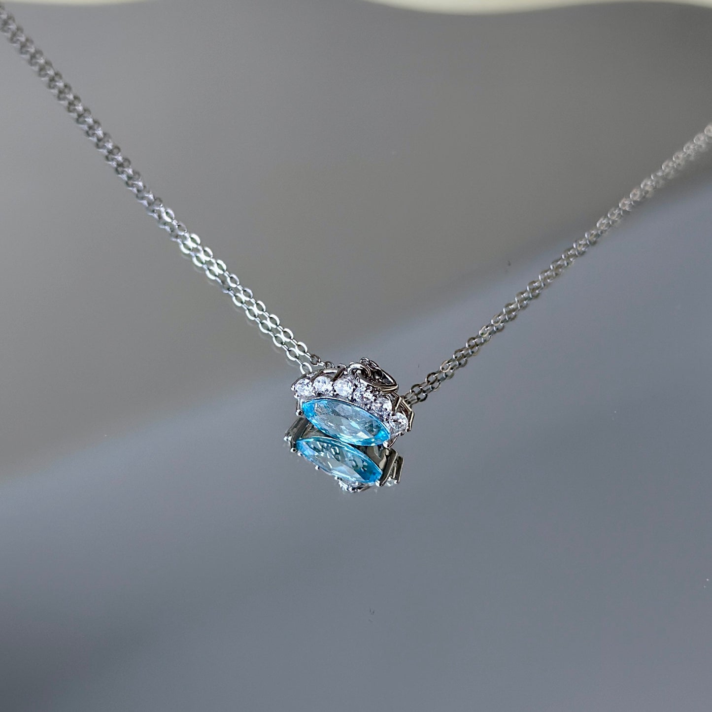 Natural Blue Topaz Jewelry Set