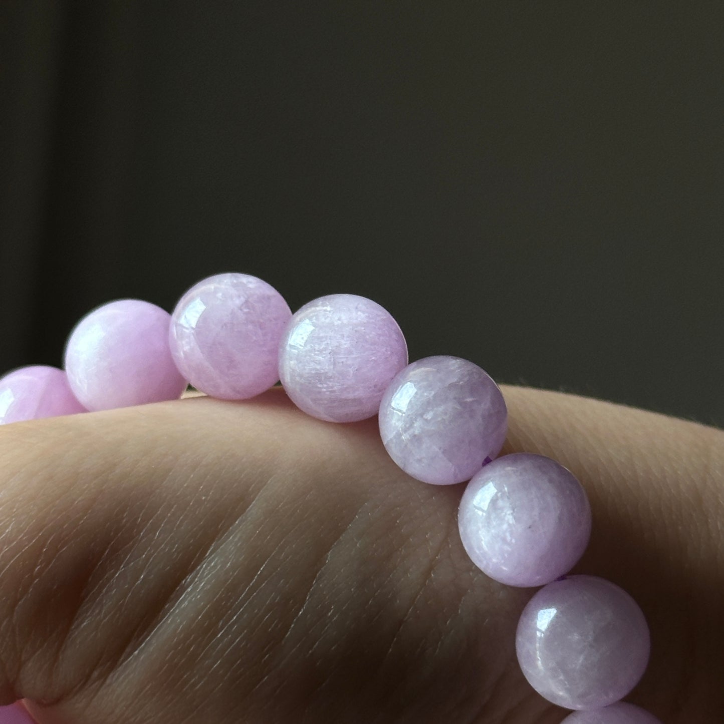 Kunzite Crystal Bracelet: The Guardian of Love