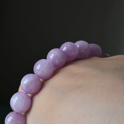 Kunzite Crystal Bracelet: The Guardian of Love