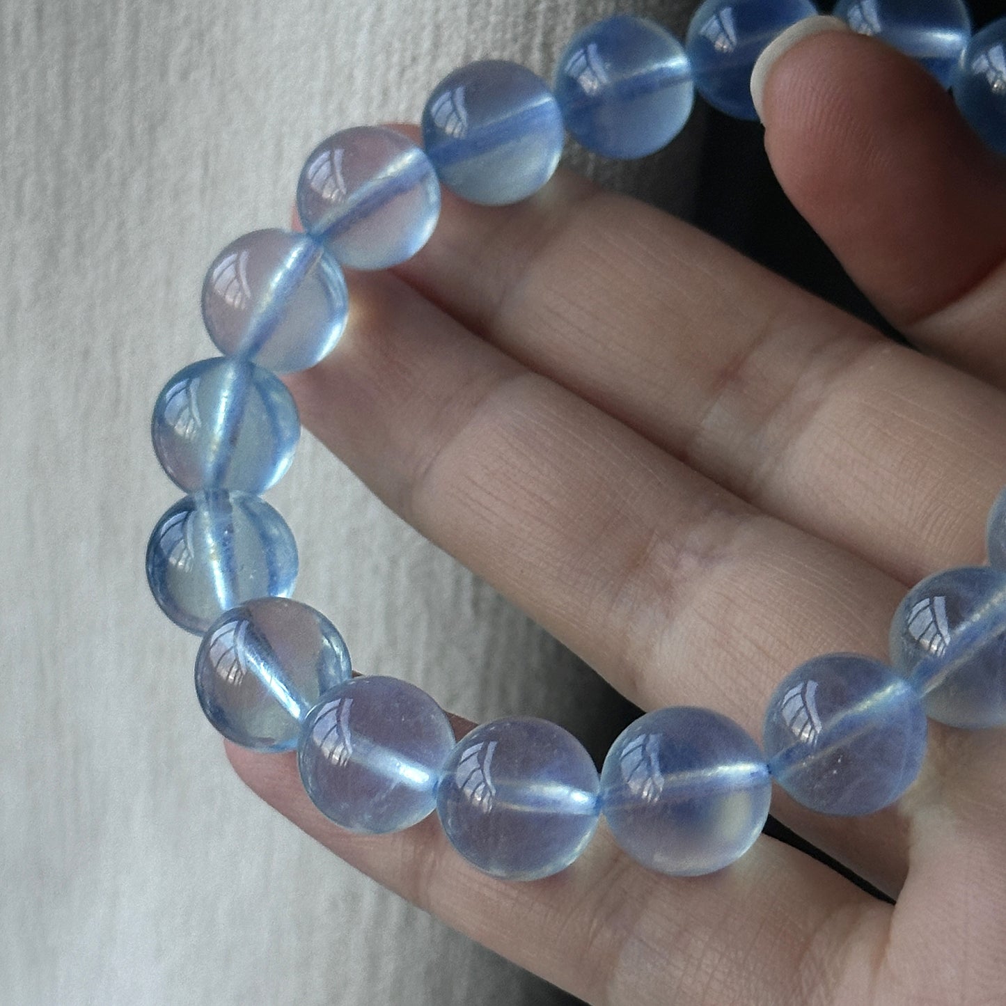 Aquamarine Bracelet: the gift of the ocean, the tranquility of the soul