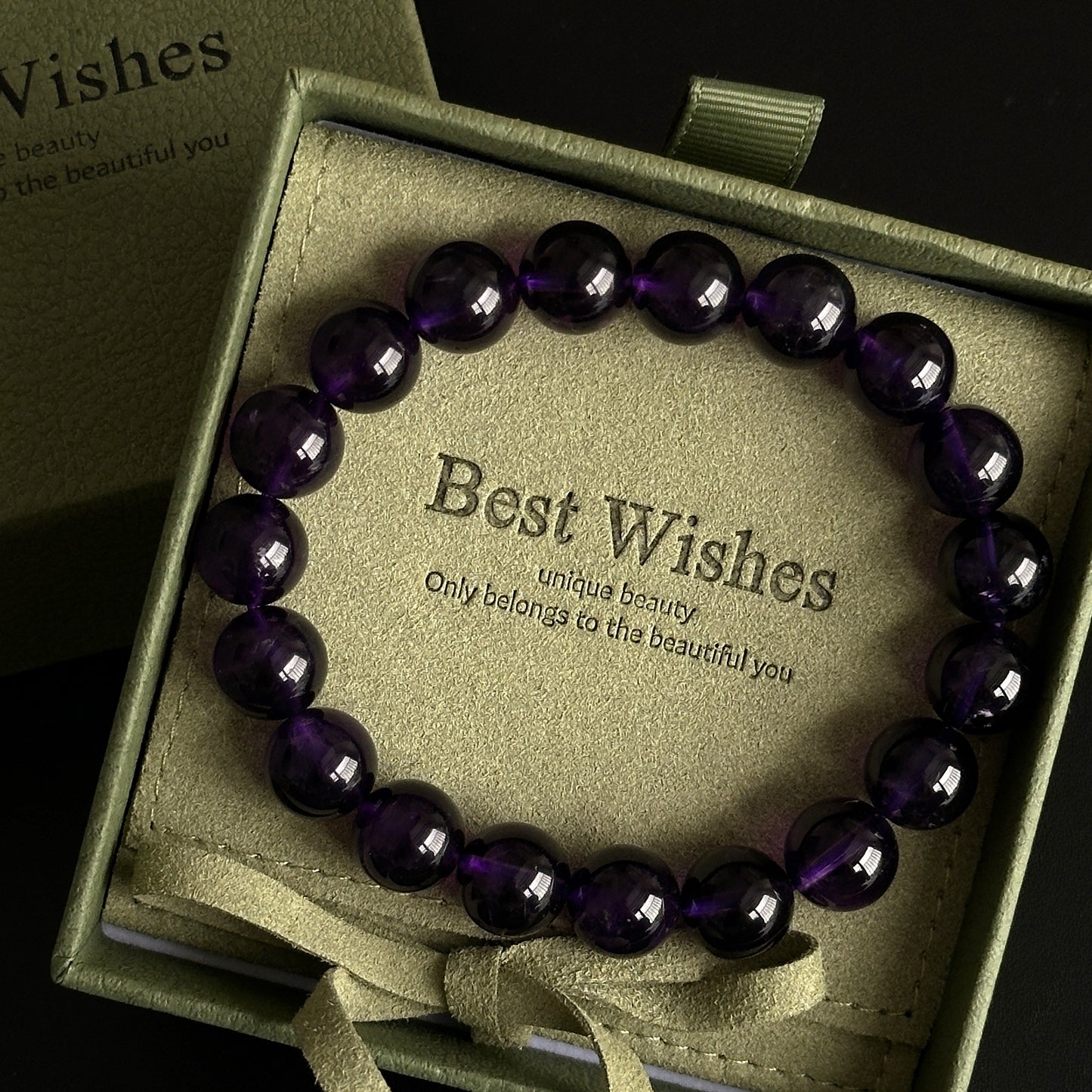 Amethyst bracelet: a symbol of wisdom and tranquility