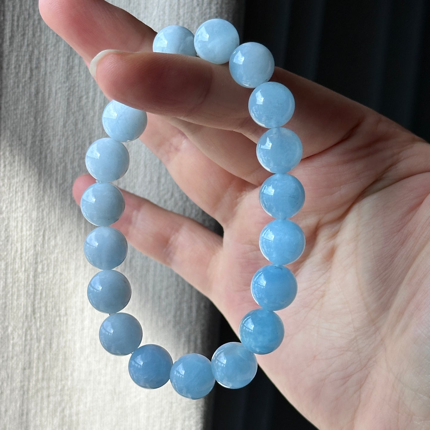 Aquamarine Bracelet [Gradient]: The Gift of The Ocean, The Tranquility of The Soul