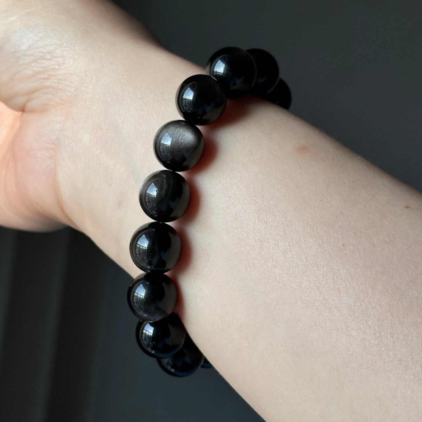 Silver Obsidian Bracelet: Energy Guardian of the Mysterious Night Sky