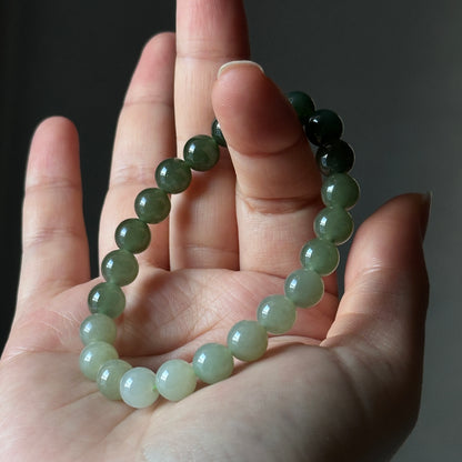 Hetian Jade Crystal Bracelet [Gradient]: A Unique Jewelry With Both Beauty And Efficacy