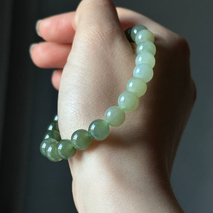 Hetian Jade Crystal Bracelet [Gradient]: A Unique Jewelry With Both Beauty And Efficacy