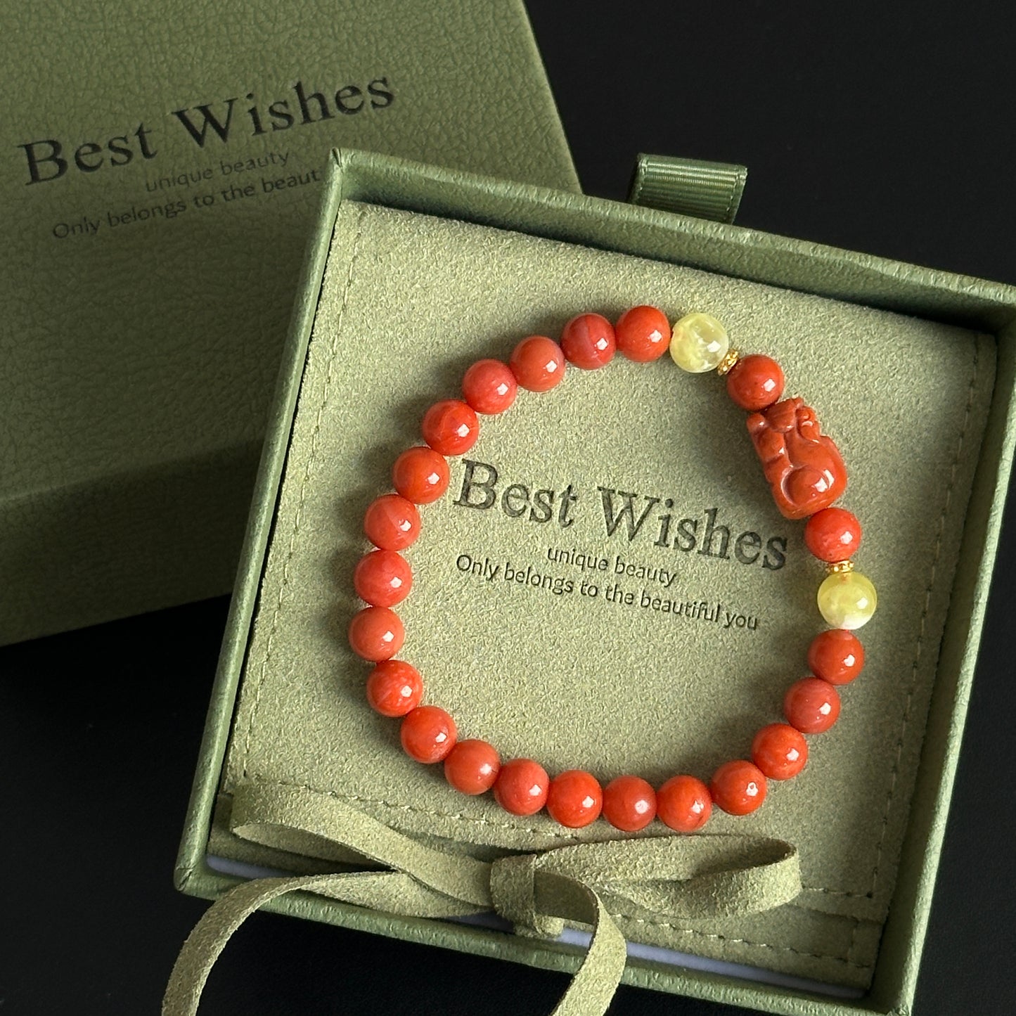 South Red Agate Bracelet: PiXiou With Beeswak