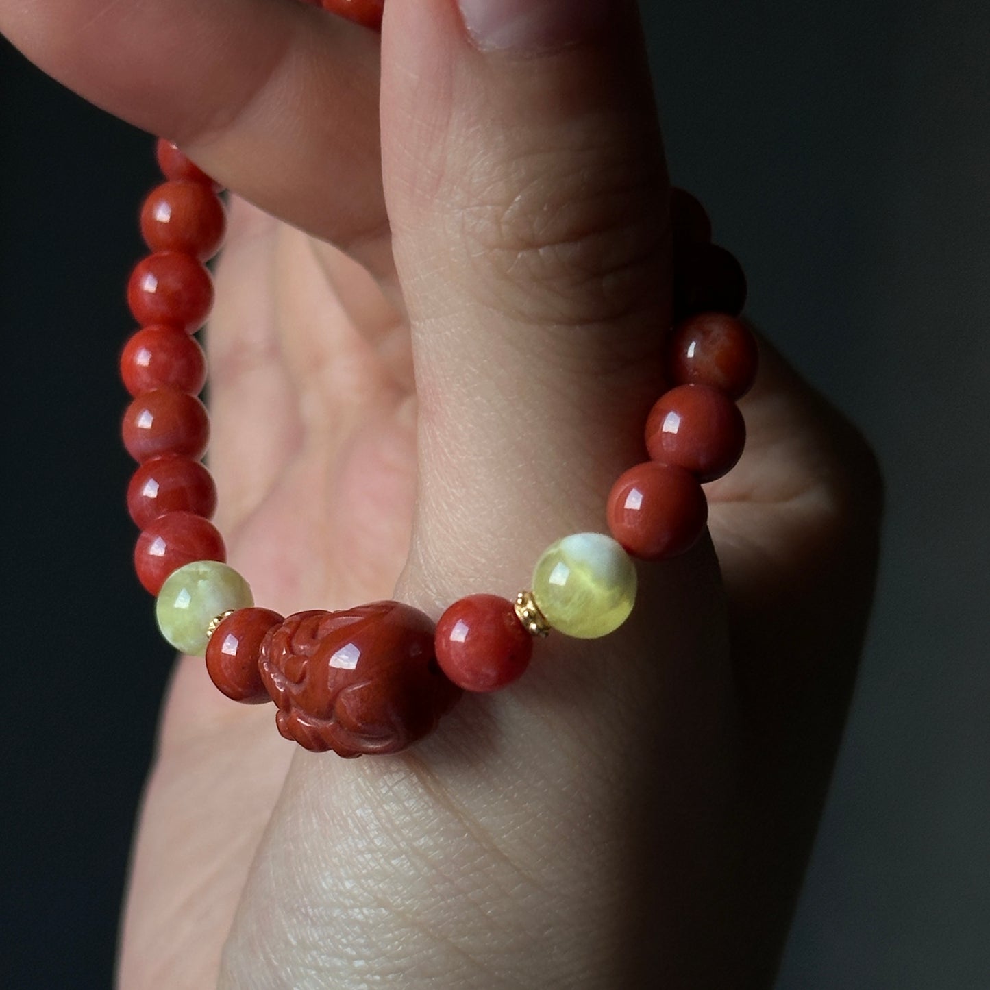 South Red Agate Bracelet: PiXiou With Beeswak