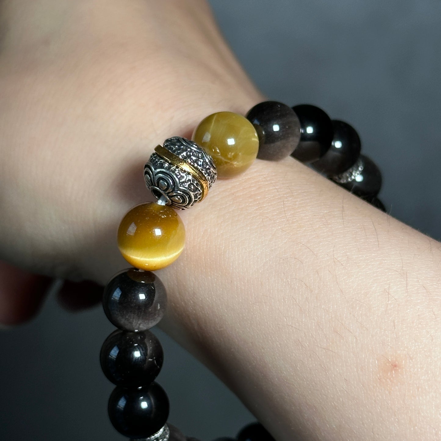 Silver Obsidian Bracelet [Tiger Eyes]: Energy Guardian of the Mysterious Night Sky